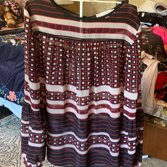 Ann Taylor Loft ‎ balloon sleeve blouse. Worn once . - Picture 1 of 5